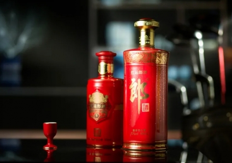 周口周口红运郎酒回收价格为什么比青花郎红花郎高那么多？