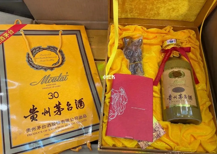 周口茅台30年与存放三十年老茅台酒质有什么区别？哪个回收价格更高？