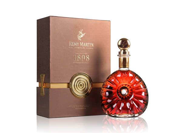 周口回收人头马1898（RémyMartin Vintage）优质香槟区干邑白兰地洋酒