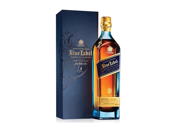 周口尊尼获加蓝牌威士忌回收Johnnie Walker Blue Label蓝方情出于蓝寰宇远行皮蒂维克系列洋酒